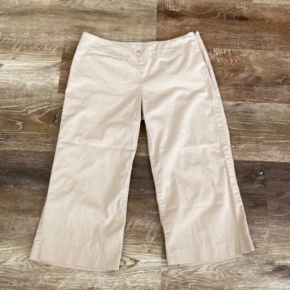 Tommy Hilfiger Pants - Tommy Hilfiger khaki capris